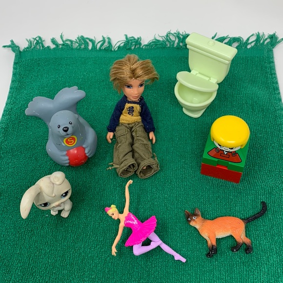Vintage Other - 7 pc used toy lot - bunny, ballerina, cat, toilet, seal & more